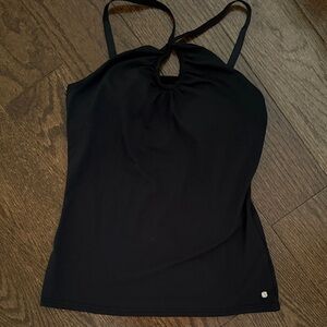 Fabletics Keyhole Workout Top with built in bra